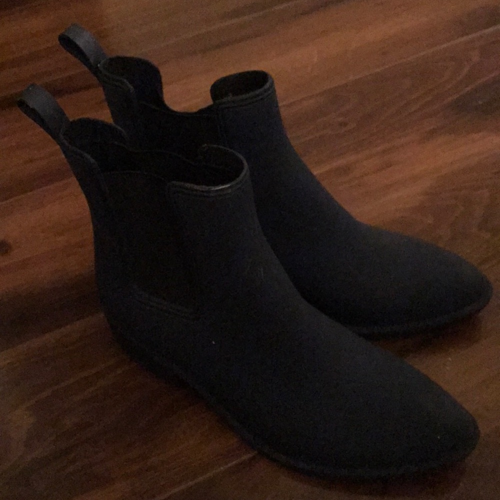 Blue Jeffrey Campbell rain boots